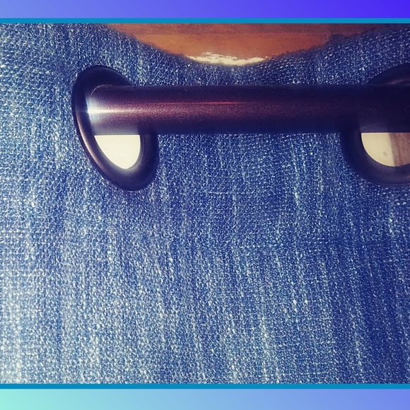 ⭐🌷Better Homes 🏡and Gardens🌱 Blue Curtain Panel - Picture 4 of 5